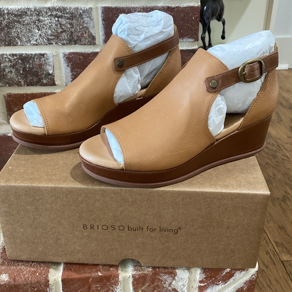 Brioso Lina Wedge Shooties Brown size 6.5 - Picture 2 of 4